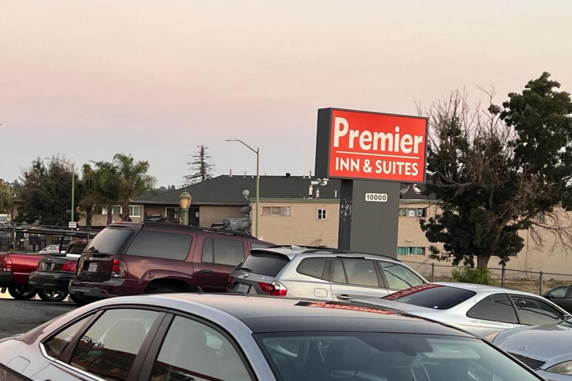 Premier Inn & Suites -Listing Partner Oakland Luaran gambar